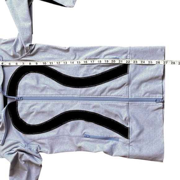 Lululemon In Stride Jacket- Full Zip Athletic/Athleisure Jacket- Size 4 - Picture 15 of 15